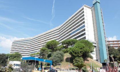 18enne vaccinata con Astrazeneca ricoverata in Neurochirurgia