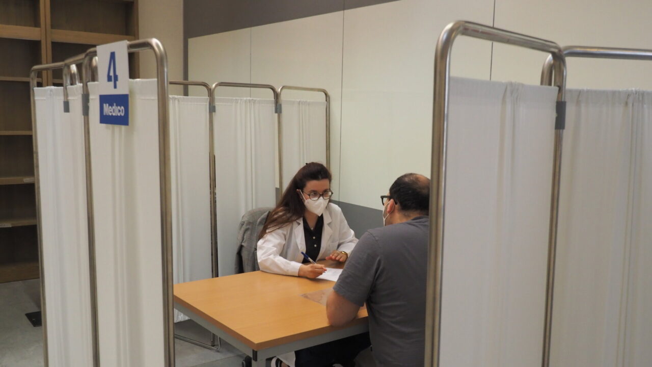 Vaccini Covid, partita la corsia preferenziale per 10 comuni. Ecco come e quando: tutti i dettagli