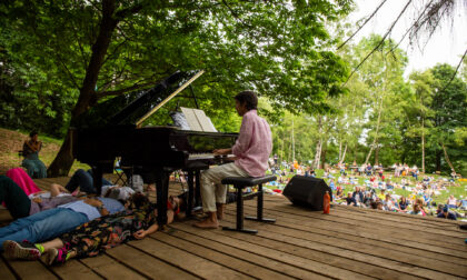 Ecco le foto del concerto nel bosco di Emiliano Toso. Domenica la replica