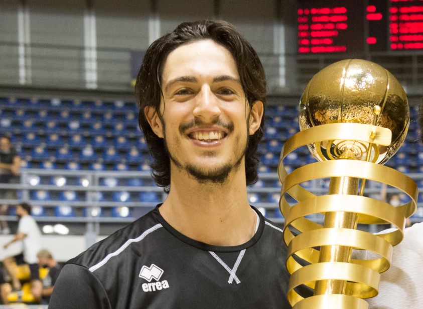 Pallacanestro Biella: Pollone resta, Morgillo nuovo centro