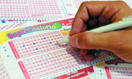 SuperEnalotto, la fortuna bacia il Piemonte: centrato un “5” da 50 mila euro