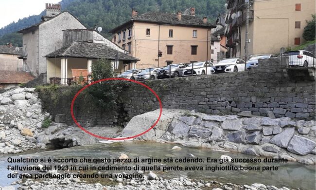  Qualcuno Si Accorto Che Questo Pezzo Di Argine Sta Cedendo Prima 