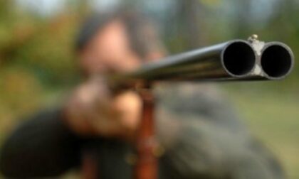 Il presidente provinciale dei cacciatori a difesa dell'uomo che ha sparato ai testimoni di Geova: «Sarà assolto».