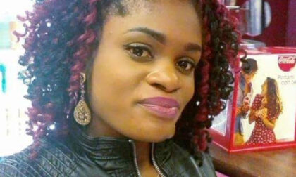 Uccisa a colpi di pistola davanti agli occhi delle colleghe: si cerca il marito-killer
