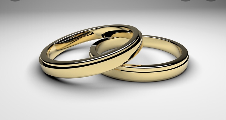 Chi ha perso un anello prezioso  in oro giallo?