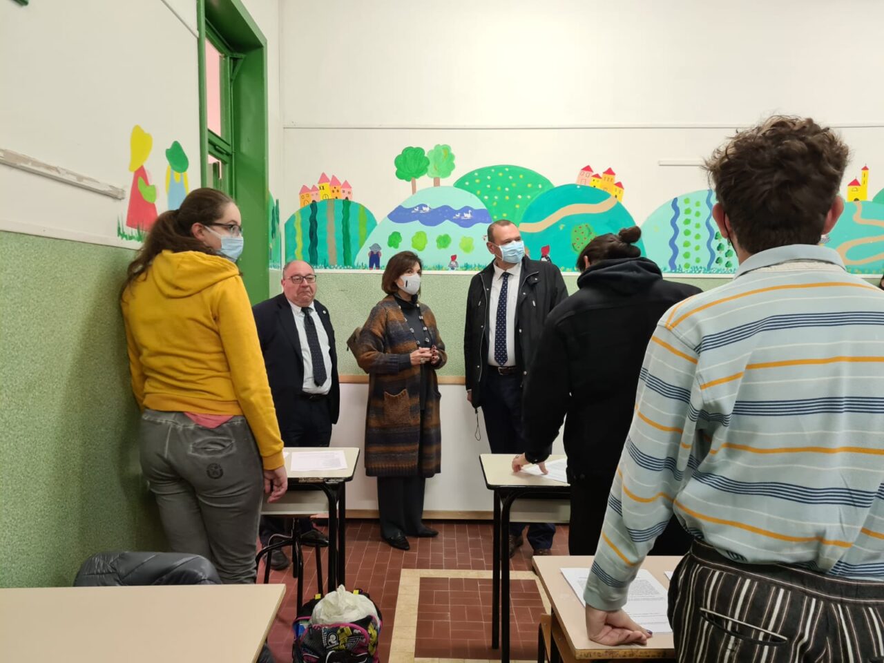 I ragazzi dell’artistico ospitati in ludoteca