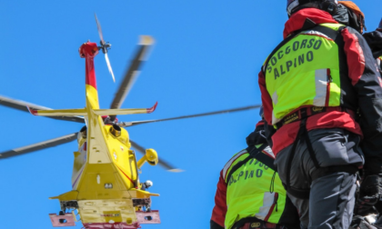 Escursionista precipita a Oropa portato in elicottero al Cto