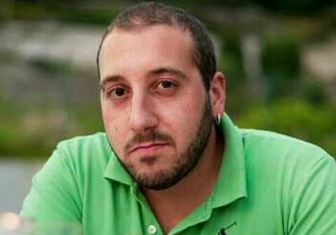 E’ il 33enne Alberto Cabrio il giovane travolto e  ucciso sul monopattino ieri sera