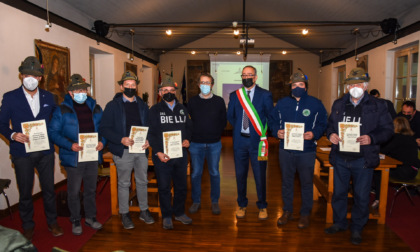 Candelo premia gli alpini per l’impegno nella comunità