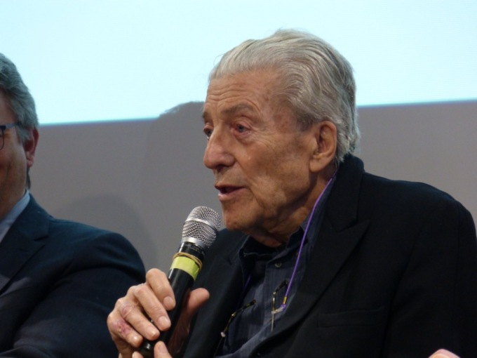 Addio a Nino Cerruti, il Biellese perde il grande stilista maestro di Armani e amato da Coco Chanel