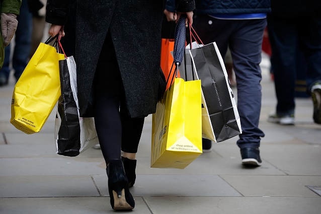 Terziario, volano i contratti di lavoro: +26%