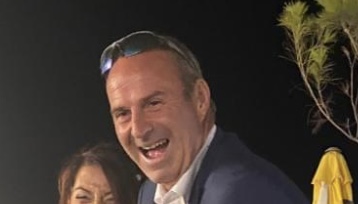 Cade dal monopattino: è in fin di vita
