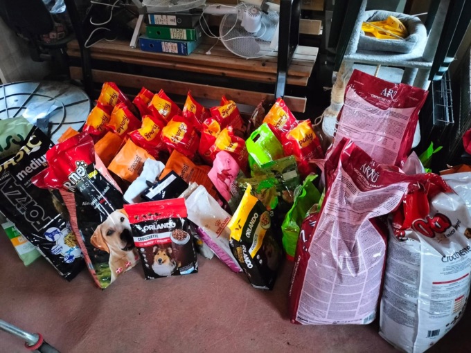 Aspa raccoglie alimenti e farmaci per animali in Ucraina