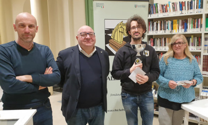 Alla Biblioteca Civica di Biella gli scacchi spodestano i libri