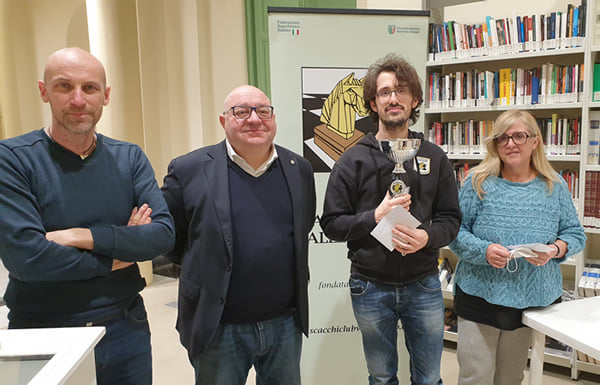 Alla Biblioteca Civica di Biella gli scacchi spodestano i libri