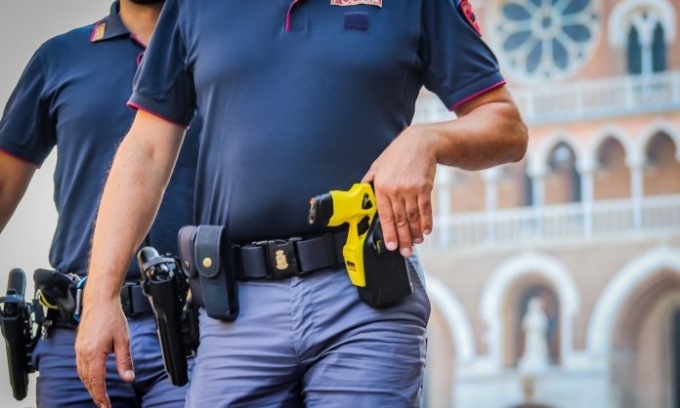 Le forze dell’ordine di Biella saranno dotate di taser