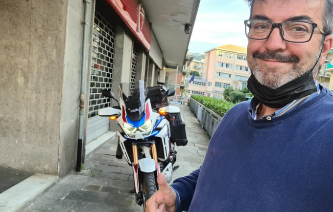 Muore a 55 anni Alessandro Achino. Lascia moglie e due figlie