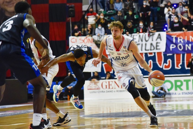 Pallacanestro Biella, termina l’avventura di Tommaso Bianchi