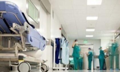 Allarme sanità: i medici piemontesi scappano dagli ospedali scegliendo il privato