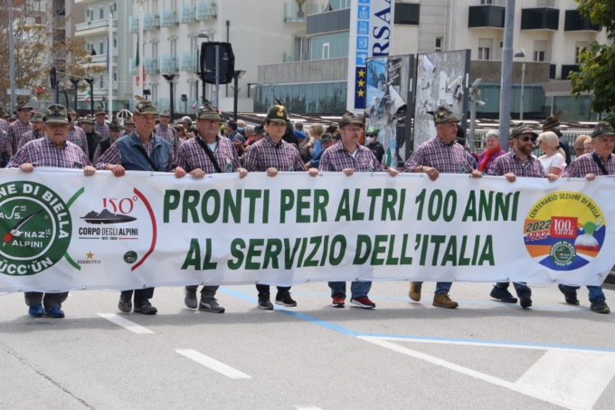 Adunata Alpini, Biella passerà il testimone a Genova