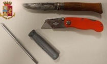 Fermato in stazione con un coltello a serramanico nello zaino: denunciato a 27 anni