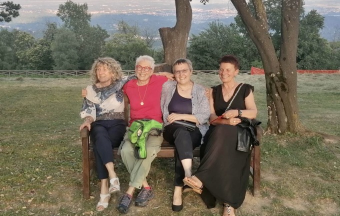Quattro storiche maestre in pensione