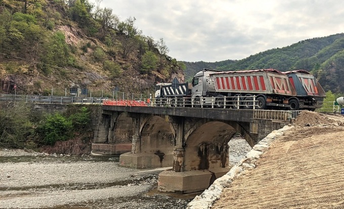 A 2 anni dall’alluvione Crevacuore riapre il suo ponte