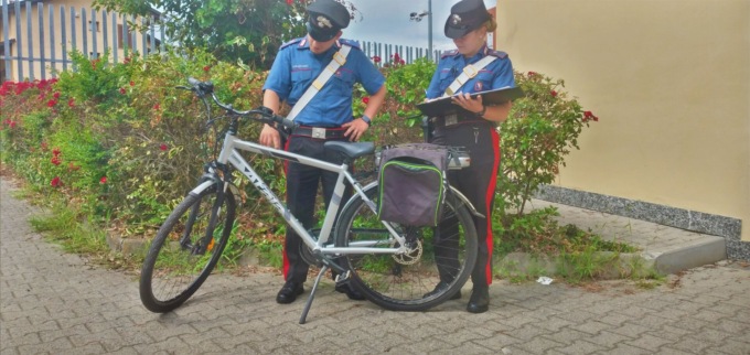 Ladri di biciclette denunciati dai Carabinieri