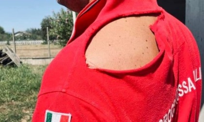 Volontari Croce Rossa aggrediti dai parenti della donna che sta male