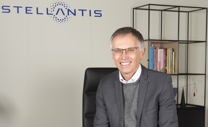Blitz dell’ad di Stellantis Carlos Tavares all’ex Lancia Verrone: “Stabilimento in funzione almeno fino al 2035”