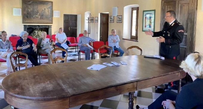 No a furti e truffe. I carabinieri incontrano i cittadini di Graglia