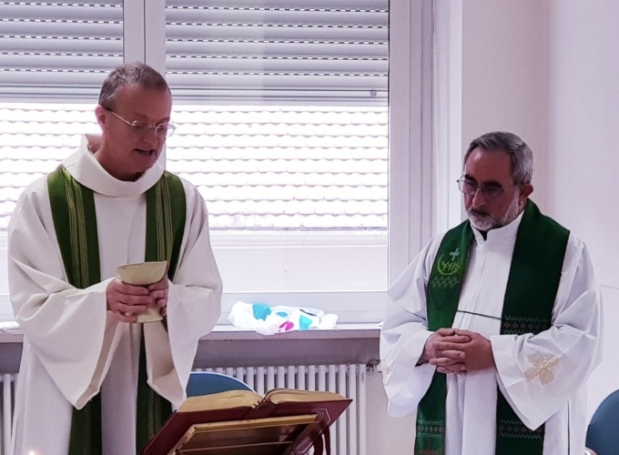 Valle Mosso: rientrato don Mario, la casa di riposo ringrazia padre Martin