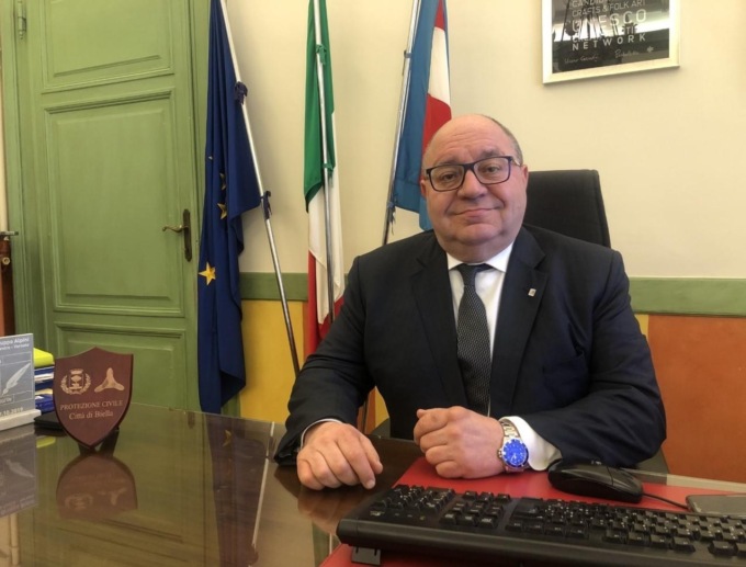 Il sindaco: “Gli aumenti non spegneranno il Natale”