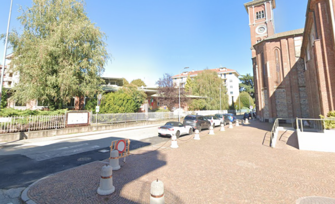 Via Zara “pedonale”: da lunedì si sperimenta la proposta della parrocchia di San Paolo