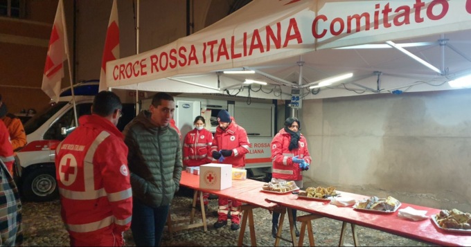 Croce Rossa, dopo la messa di Natale ‘vin brulé’ per tutti. LE FOTO