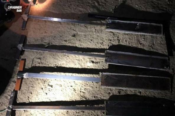 Bancomat esploso con la tecnica della “marmotta”. Commando armato e pericoloso
