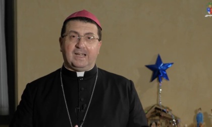 Il vescovo Farinella: "In un anno segnato dalla guerra, l'augurio di un segno di pace"