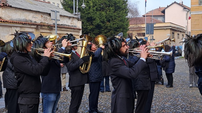 Epifania, i bersaglieri l’hanno festeggiata con la fanfara