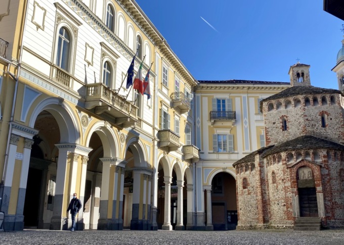 Condanna dalla maggioranza alle affermazioni di Greta Cogotti