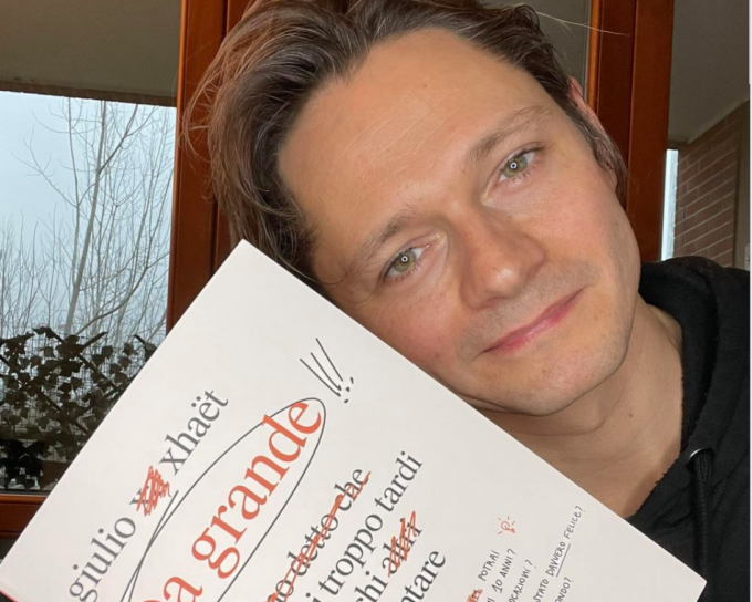 Giulio Xhaët: «Non è mai tardi per diventare chi vuoi»