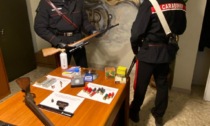 Armi e munizioni detenute in casa in modo illegale: denunciato un pensionato di 83 anni di Valdilana