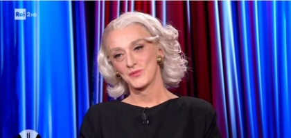 Drusilla Foer a Sordevolo il 15 giugno. Già aperta la prevendita dei biglietti