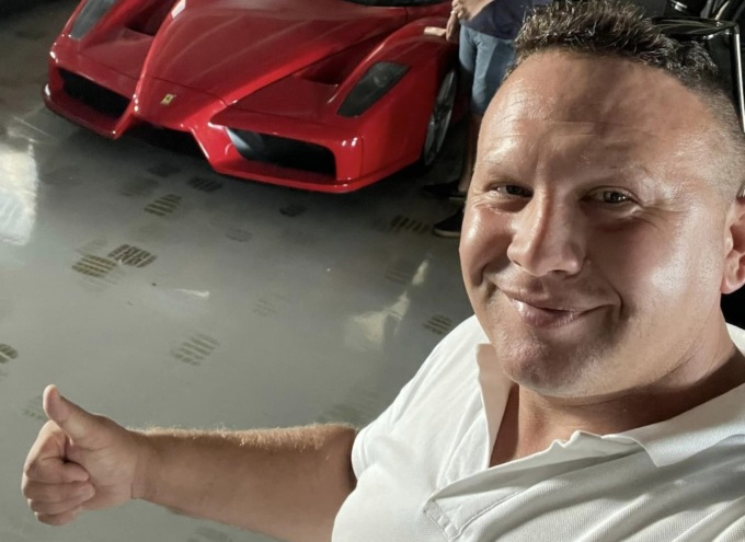 E’ Silvio Stoica il giovane morto nello schianto sulla tangenziale di Vercelli