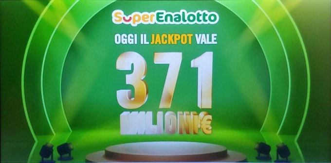 Ecco di dove sono i 90 giocatori (4 piemontesi) che ieri hanno sbancato il jackpot da 371 milioni al SuperEnalotto