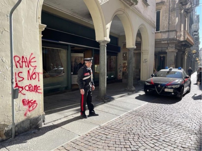 Ha imbrattato mezza Biella con la vernice spray: denunciato il teppista “Risyko”