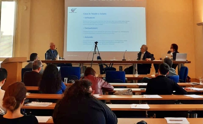 Tessile e salute, formazione e confronto sulla sostenibilità