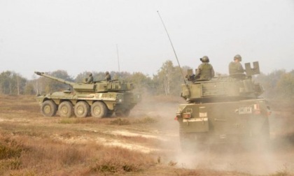 Partiti da Lenta 96 carri armati diretti in Ucraina. Nuove esercitazioni in Baraggia