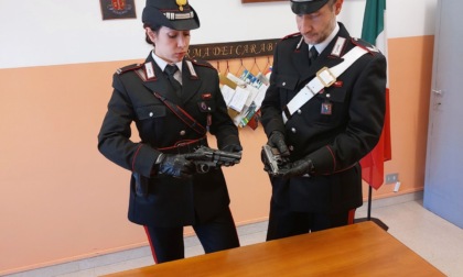 Sposta le armi dal Torinese in Valle Cervo e non chiede l'autorizzazione: pensionato di 77 anni denunciato