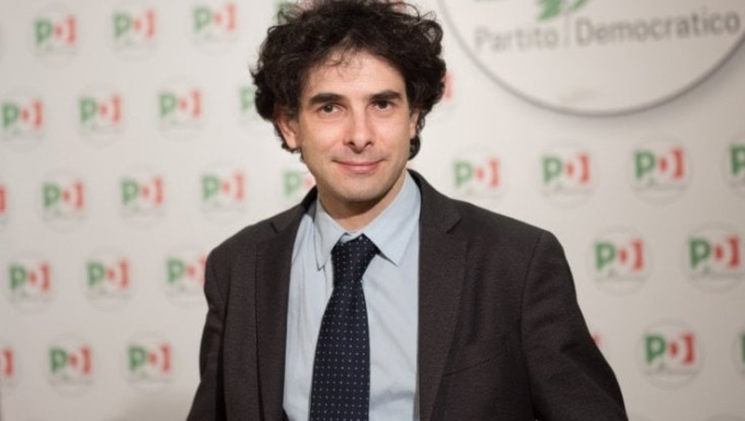 Emanuele Felice a Biella: «Ora basta con il Jobs Act, ripartiamo dal lavoro»