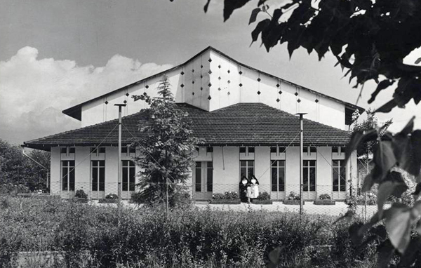 Roberto Gabetti e Aimaro Isola, asilo comunale a Oglianico Canavese (To), 1956-57.